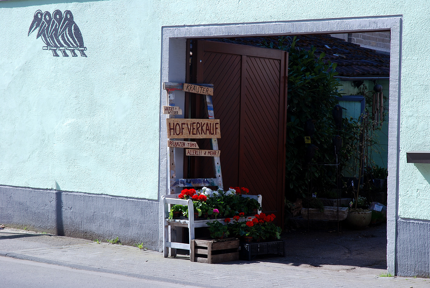 Hofeingang Blumenladen Vier Raben